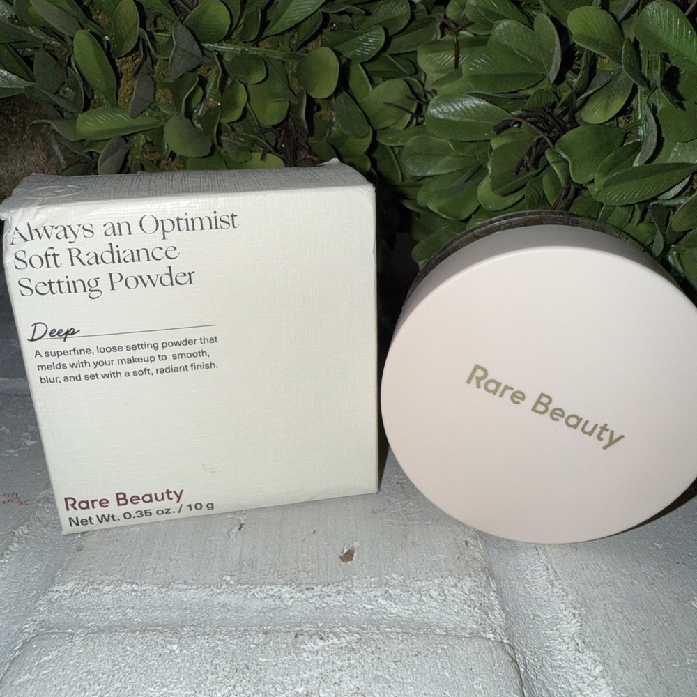 Rare‎ Beauty Always an Optimist Soft Radiance Setting Powder Shade Deep NIB